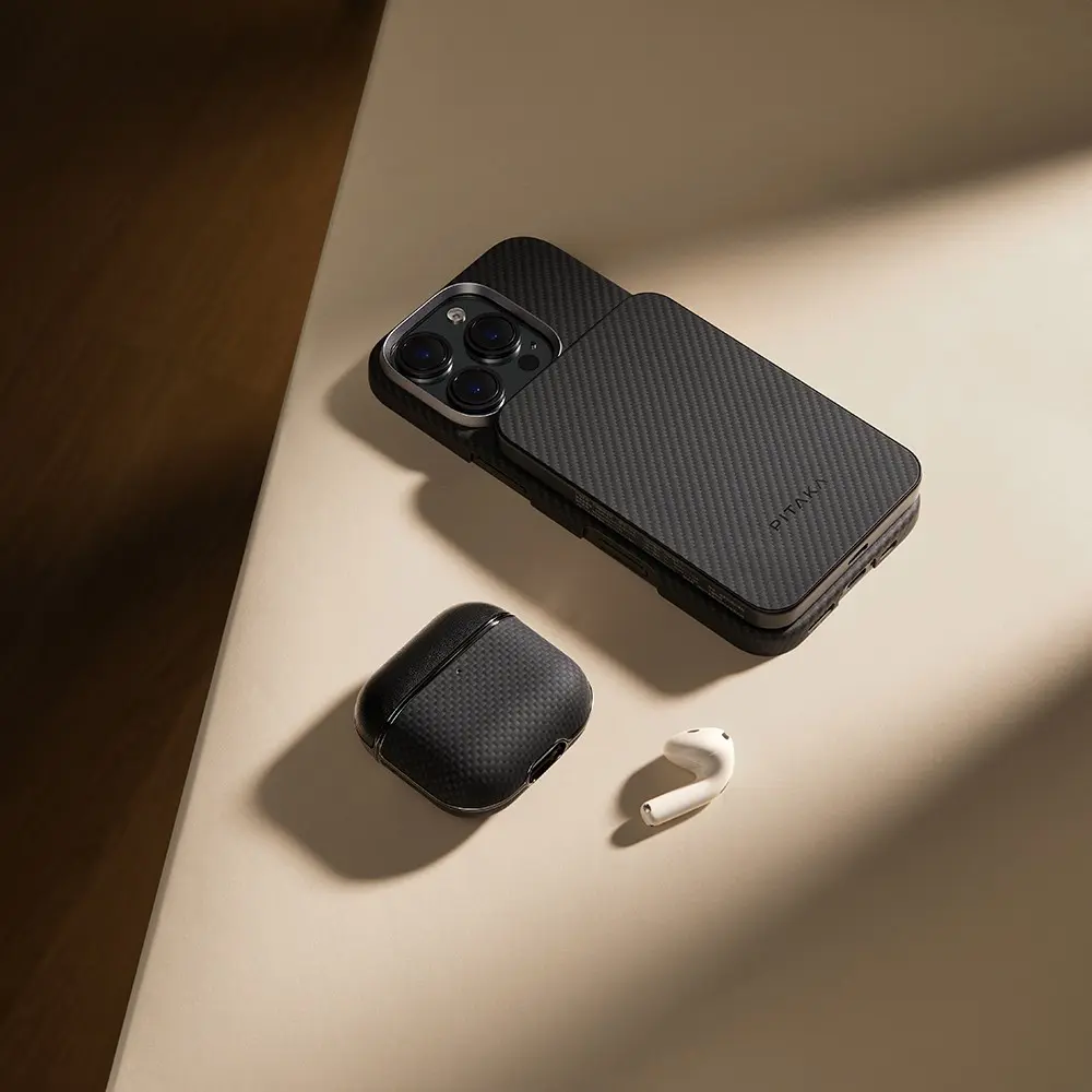 AirPods 4 Uyumlu 1500D Aramid Fiber Kılıf - Pitaka Ultra-Slim Classic