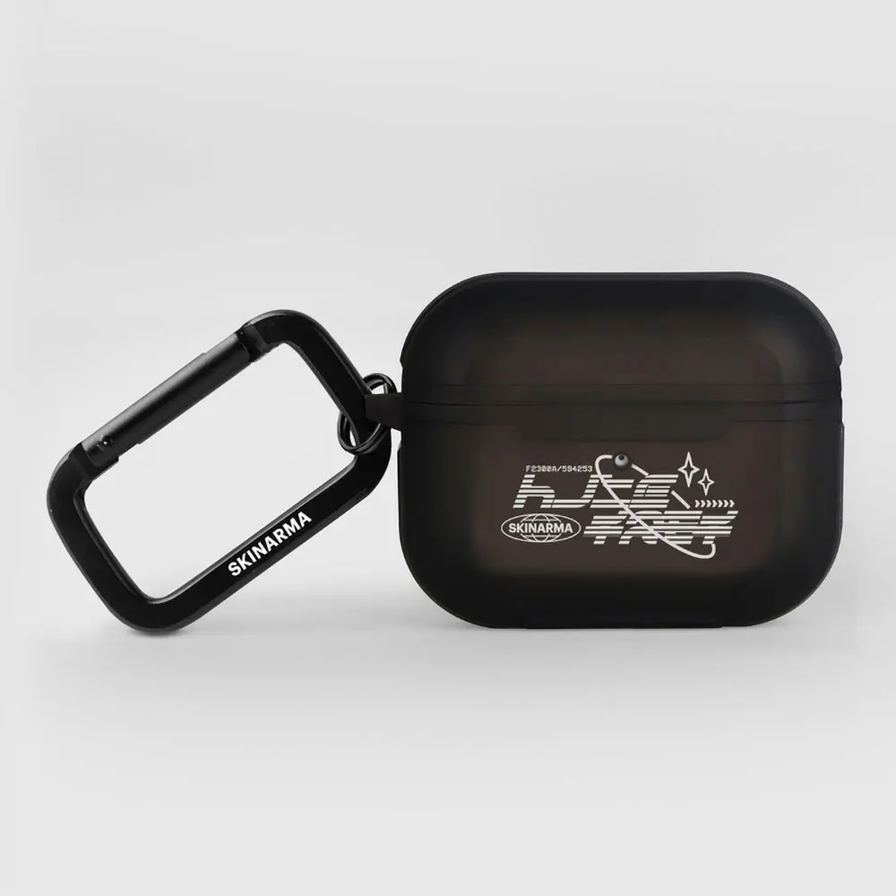 AirPods Pro 2 Kılıf, Buzlu Kaplama ve Alüminyum Askılı - Skinarma Kinzoku