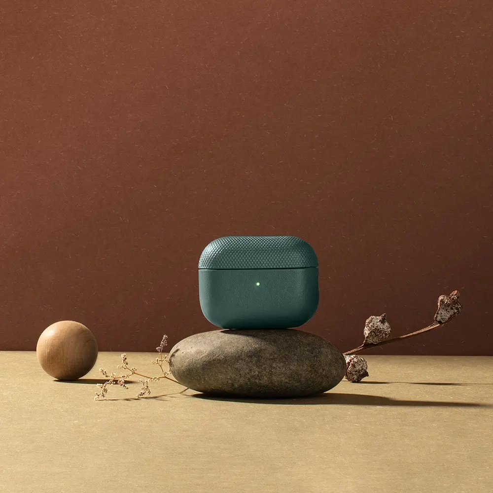 AirPods Pro 2 Kılıf, Qi ve MagSafe Şarj Uyumlu Suni Deri - Native Union RE Classic