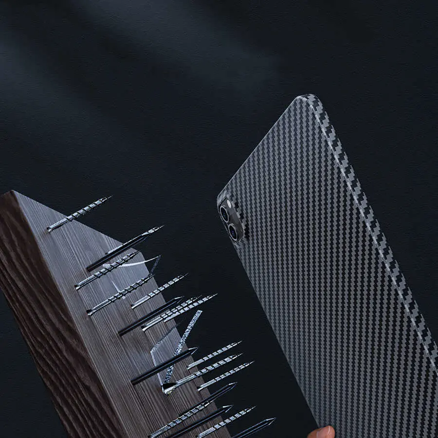 iPad Pro 11 inç (4. Nesil) Kevlar Karbon Fiber Kılıf - Benks Essential