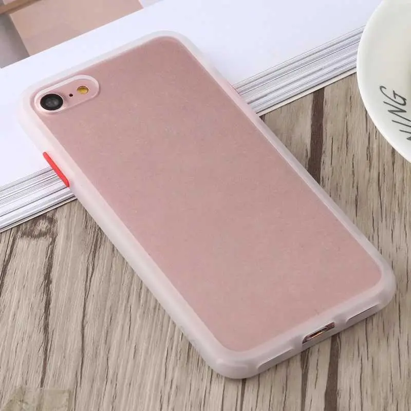 iPhone 8 Mat Yüzeyli Darbe Emici Kılıf - Benks Magic Smooth