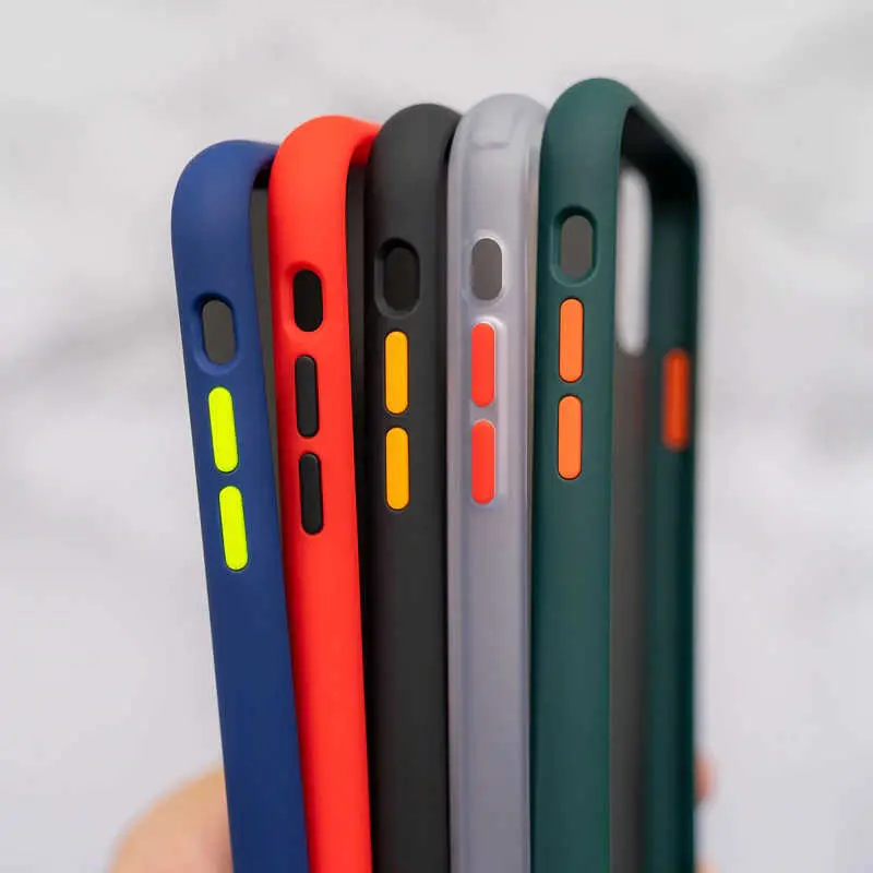 iPhone 11 Mat Yüzeyli Darbe Emici Kılıf - Benks Magic Smooth