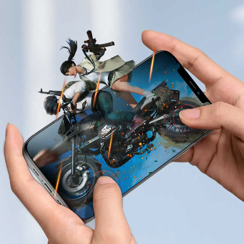 iPhone 12 Pro Max Tam Kaplamalı Kavisli Kenar Ekran Koruyucu - Benks KR Pro