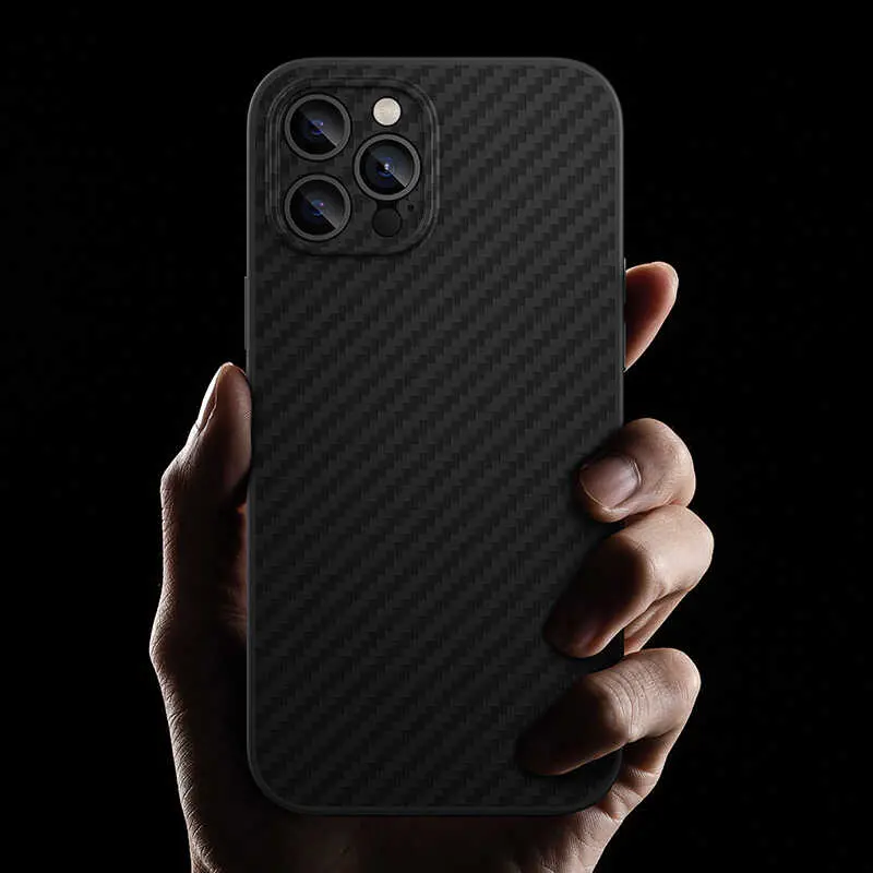 iPhone 12 Pro Max Karbon Fiber Kılıf - Benks Hybrid Kevlar