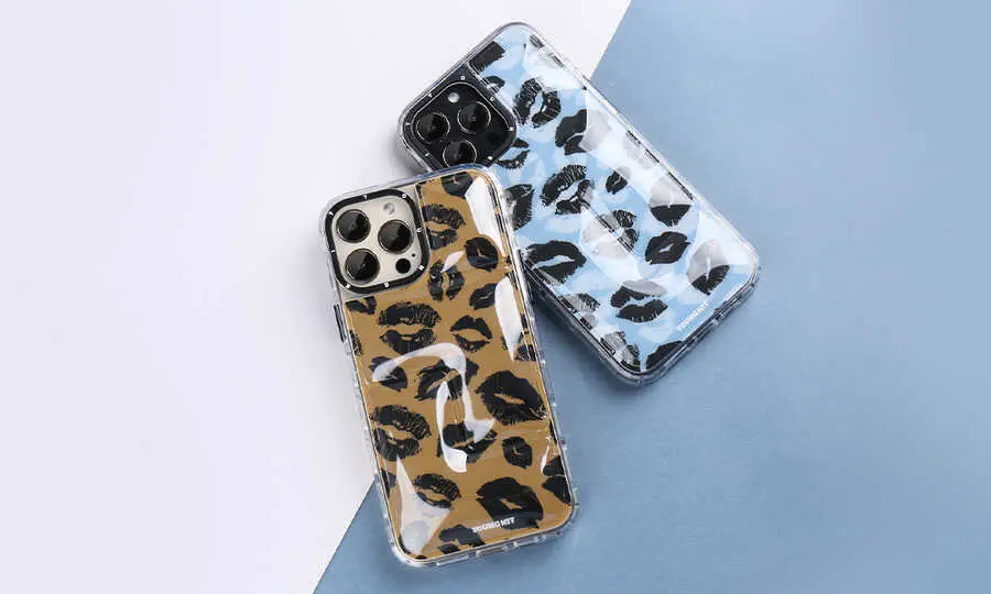 iPhone 12 Pro Max Kılıf, Kamera Çerçeveli ve Düşme Dayanımlı - YoungKit Leopard Article