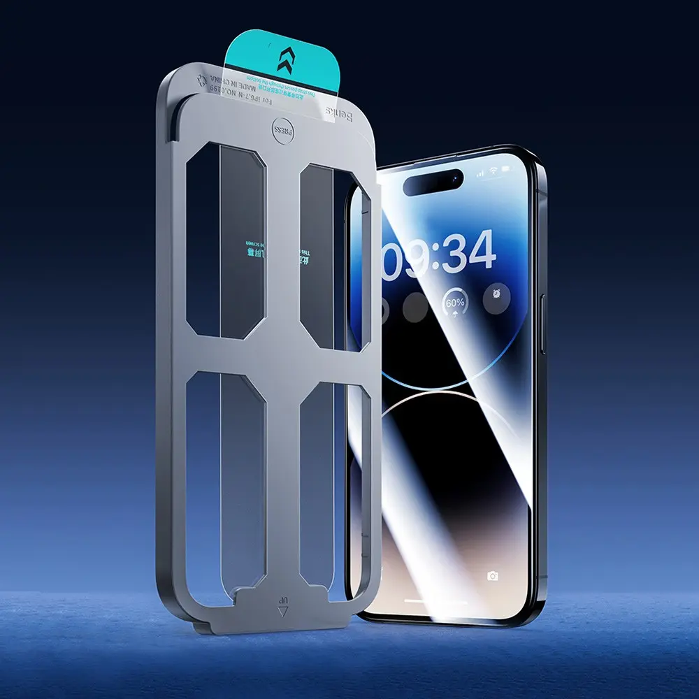 iPhone 14 Pro Max Ekran Koruyucu, Uygulama Aparatlı - Benks V Pro