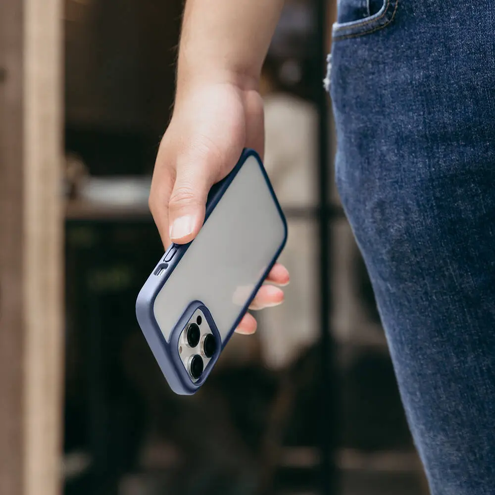 iPhone 14 Pro Max Ultra İnce Şok Önleyicili Kılıf - Switcheasy Aero Plus