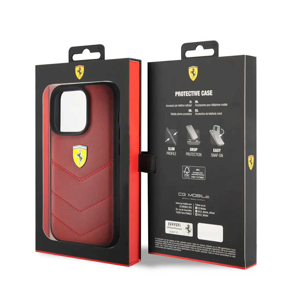 iPhone 15 Pro Deri Dikişli Metal Logolu Kılıf - Ferrari Lisanslı