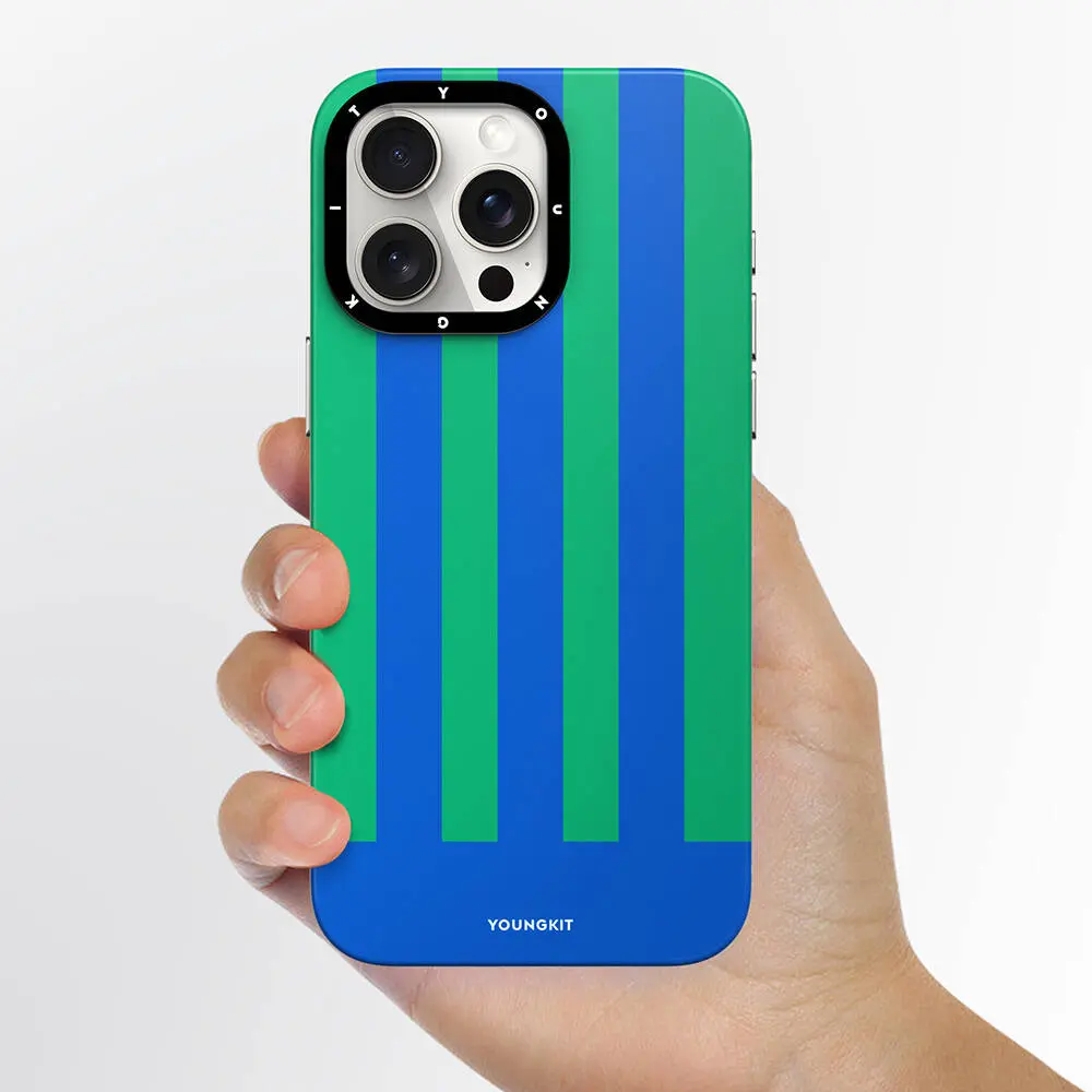 iPhone 15 Pro MagSafe Uyumlu Kılıf - Youngkit Striped Piano Keys