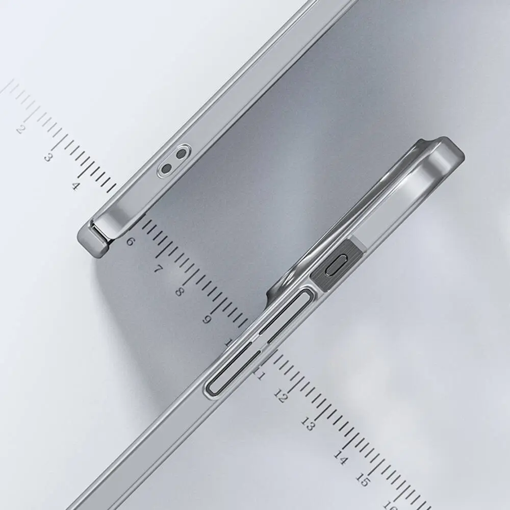 iPhone 15 Pro Max Ultra İnce PC Kılıf - Benks