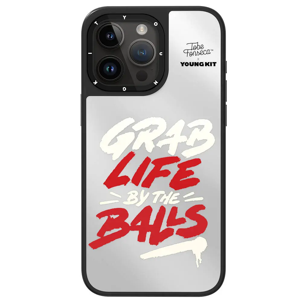 iPhone 15 Pro Max Aynalı Kılıf - Youngkit Mirror Tobias Fonseca Tasarımı