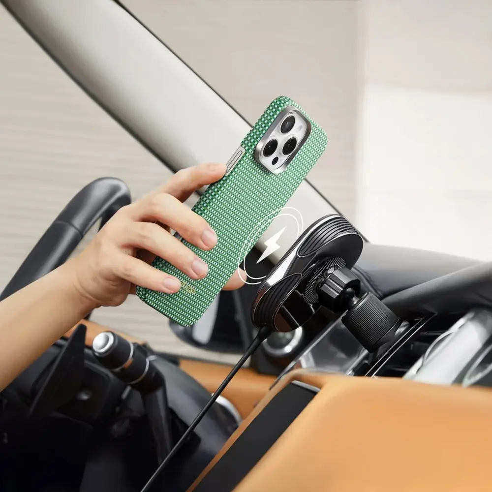 Apple iPhone 16 Kılıf M-safe Şarj Özellikli Aramid Karbon Fiber Pitaka Ultra-Slim Classic Serisi Forest Green Kapak