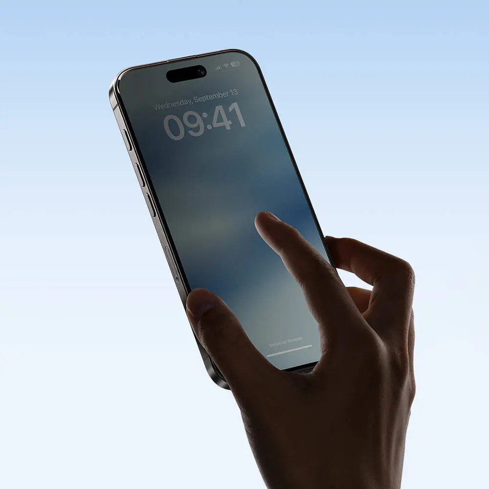 iPhone 16 Pro Gizlilik Ekran Koruyucu, 0.3 mm Temperli Cam - Benks Ultra Shield
