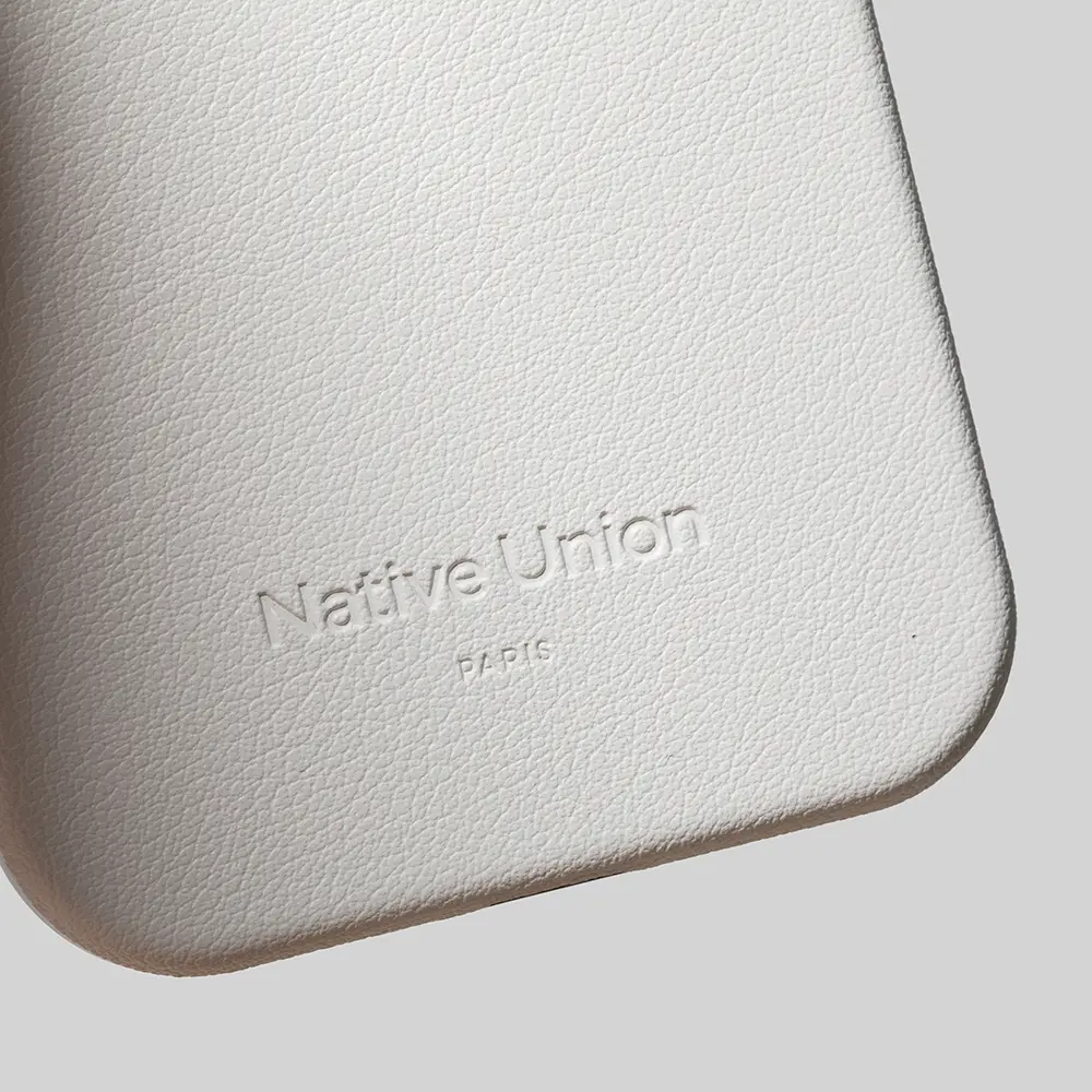 iPhone 16 Pro Max MagSafe Uyumlu Deri Görünümlü Kılıf - Native Union Active