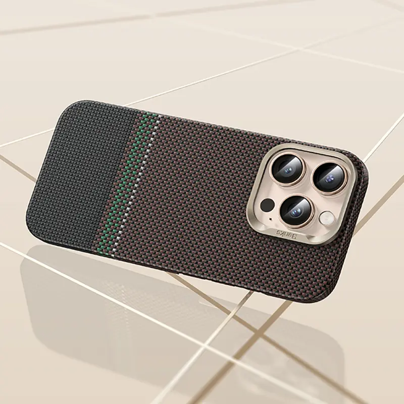 iPhone 16 Pro Max MagSafe Uyumlu Kevlar Kılıf - Benks Prestige ArmorAir