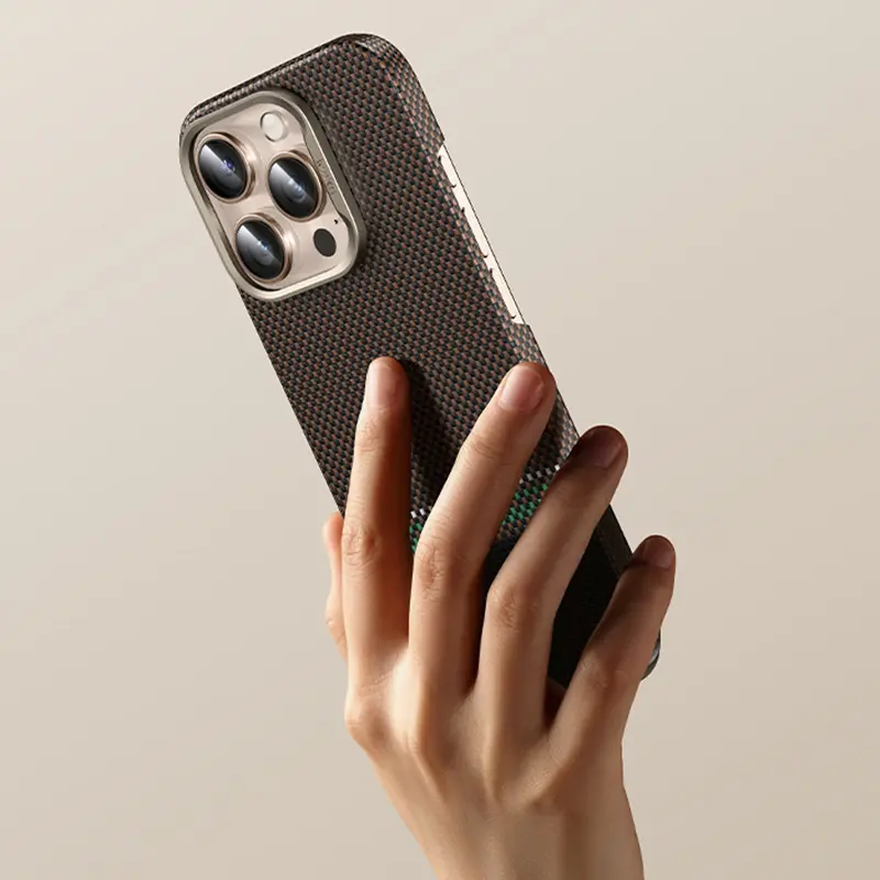 iPhone 16 Pro Max MagSafe Uyumlu Kevlar Kılıf - Benks Prestige ArmorAir