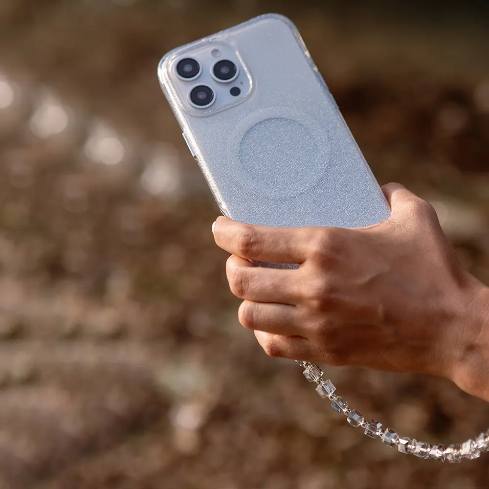 iPhone 16 Pro Max MagSafe Uyumlu Simli Kılıf, Askı İpli - Coehl Lumino