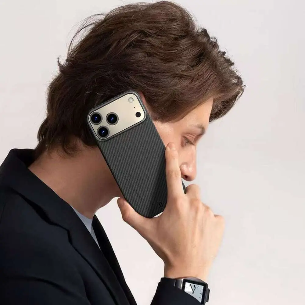 Apple iPhone 17 Pro Kılıf M-safe Şarj Özellikli Wiwu DCC-206 Aramid Air Kapak
