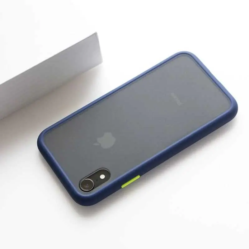 iPhone XR Kılıf, Mat Yüzeyli ve Darbe Emici - Benks Magic Smooth