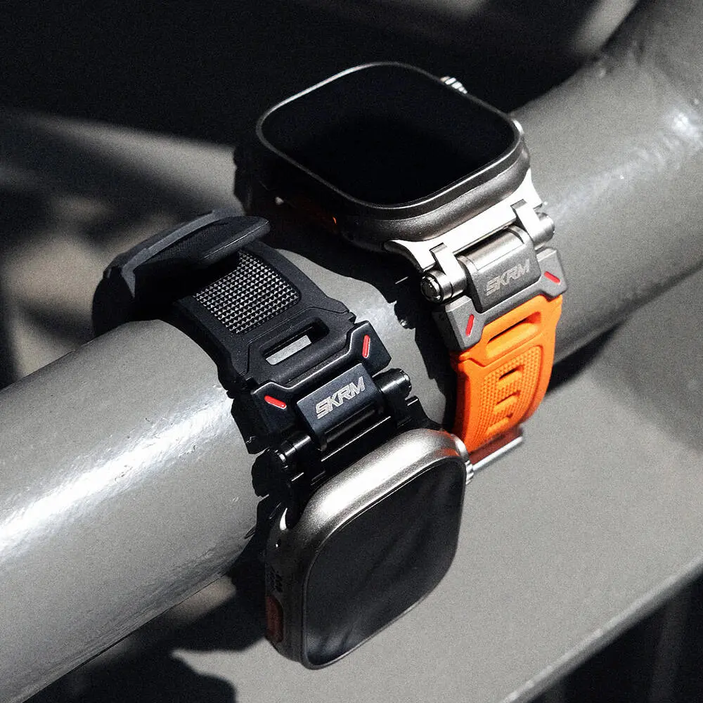 Apple Watch 44 mm Delikli Silikon Kordon - Skinarma Titon Serisi