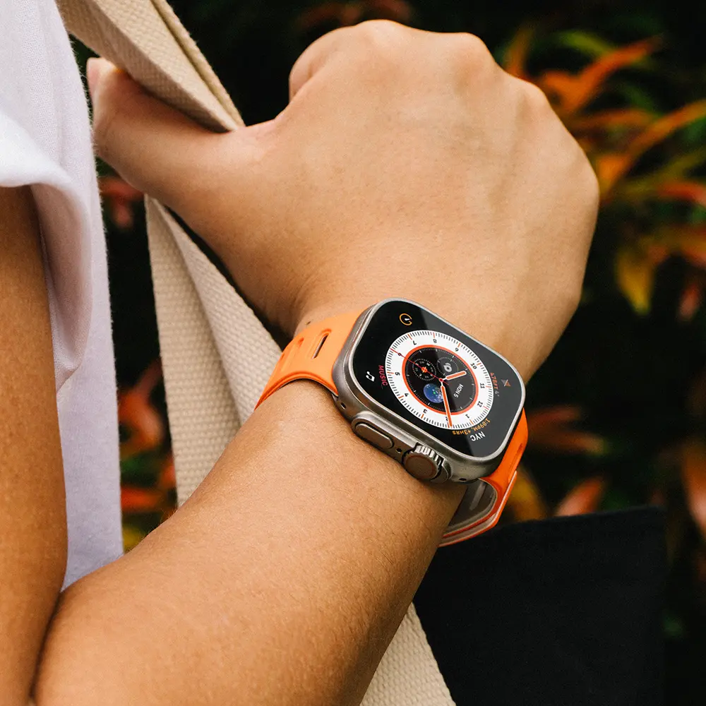 Apple Watch 45 mm Silikon Saat Kordonu - Native Union Active Band