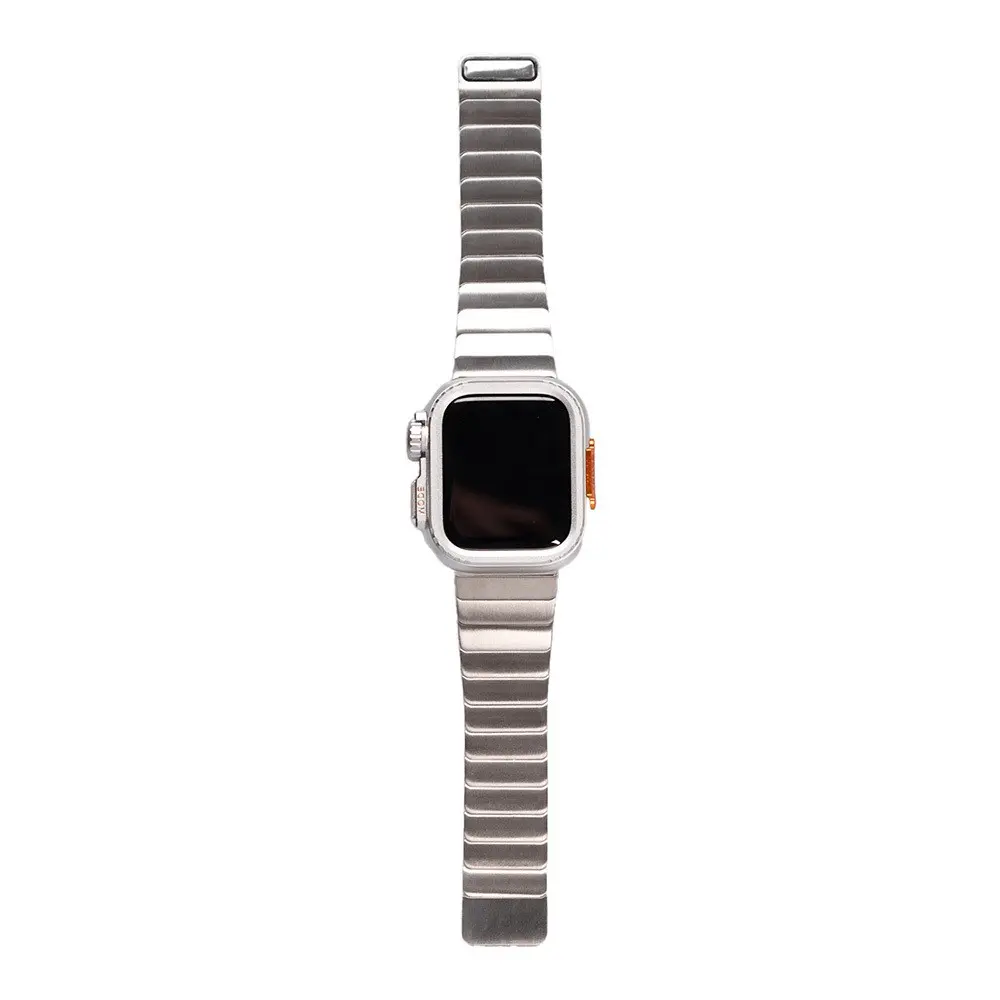 Apple Watch Ultra 49 mm Sert Kasa Koruyuculu Metal Kordon - Zore KRD-126