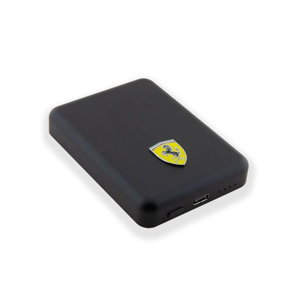 Ferrari Lisanslı MagSafe Manyetik Powerbank, 5000 mAh, 15 W Kablosuz Şarj