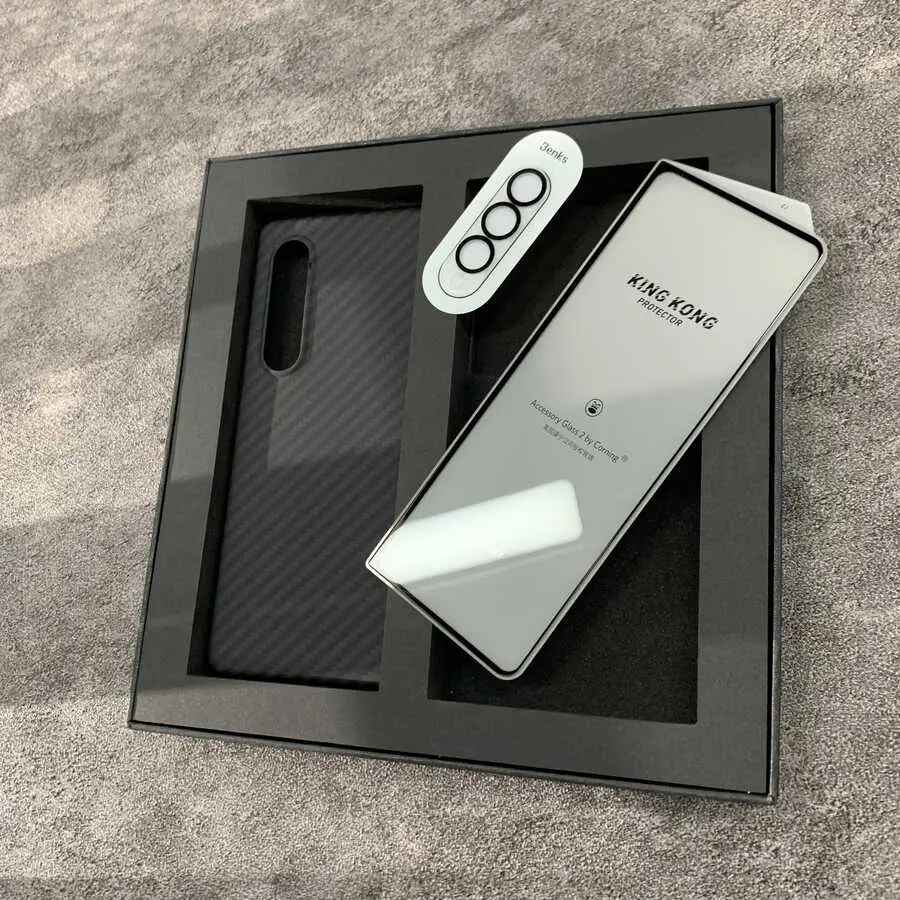 Galaxy Z Fold 3 Kılıf Seti, Ekran ve Kamera Koruyuculu - Benks 3 in 1 Suit