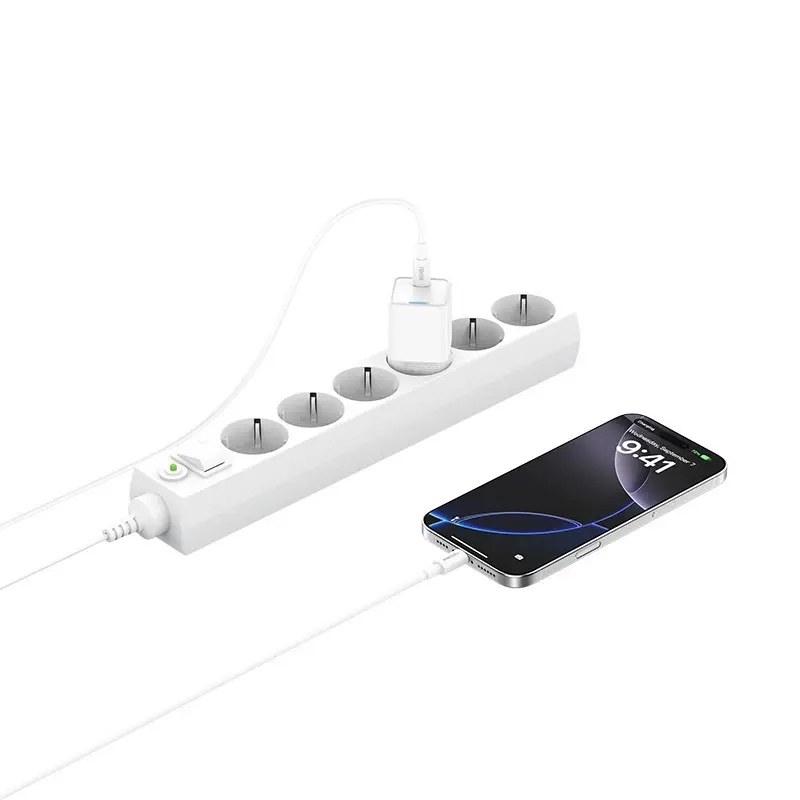 Recci RC106E GaN 25W Hızlı Şarj Adaptörü ve Type-C Kablo Seti