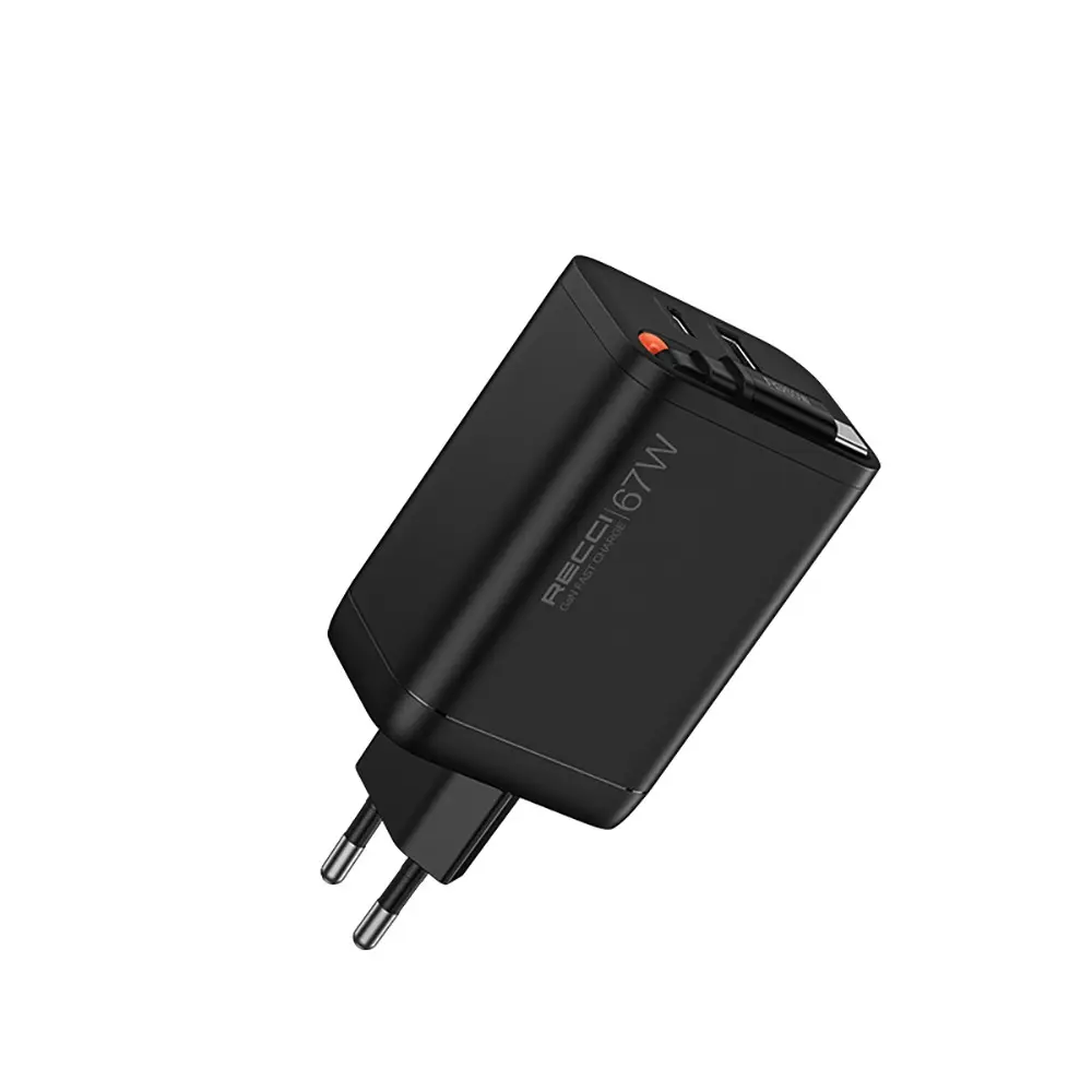 Recci RC103E GaN 67W Hızlı Şarj Adaptörü ve Type-C Kablo Seti