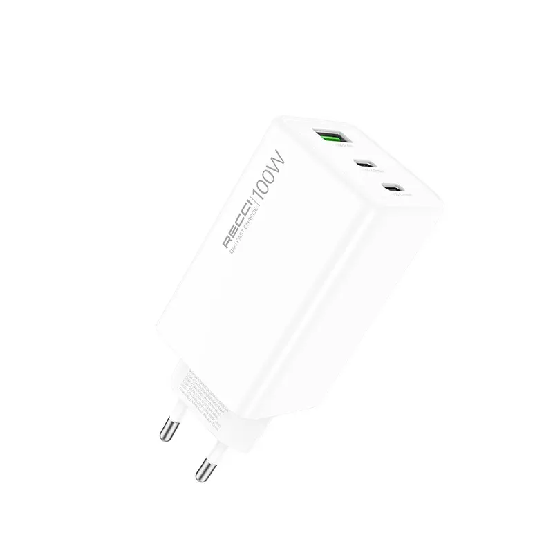 Recci RC110E 100W GaN Şarj Adaptörü, 2x USB-C ve USB-A, PD 3.0 ve QC 3.0