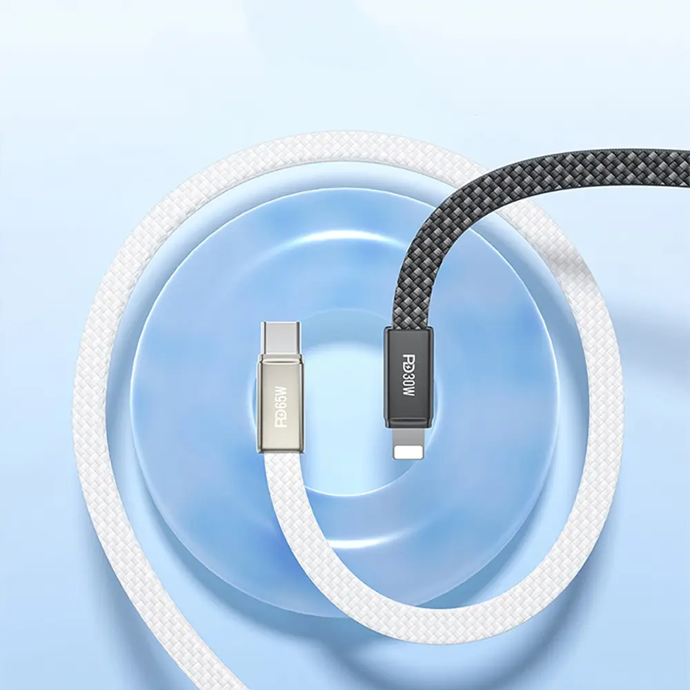 Recci RS55CC Type-C to Type-C 65W PD Şarj ve Data Kablosu, 1 m