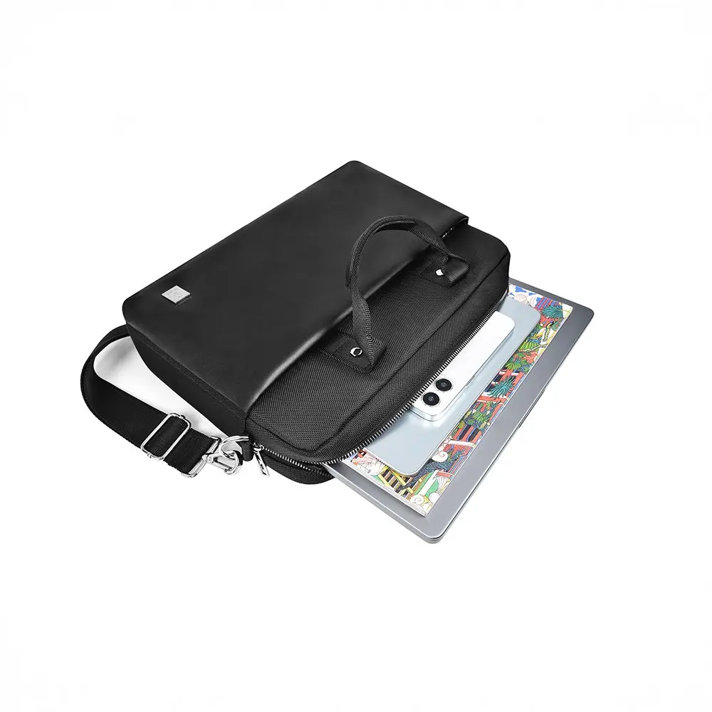 Wiwu Hali Serisi 1680D Su Geçirmez Polyester Kumaş Çapraz Vücut Askılı 15.6 inç Laptop Çantası