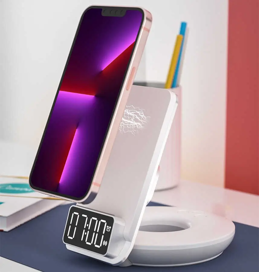 Wiwu M11 4'ü 1 Arada Kablosuz Şarj Standı, 15 W ve Gece Lambalı