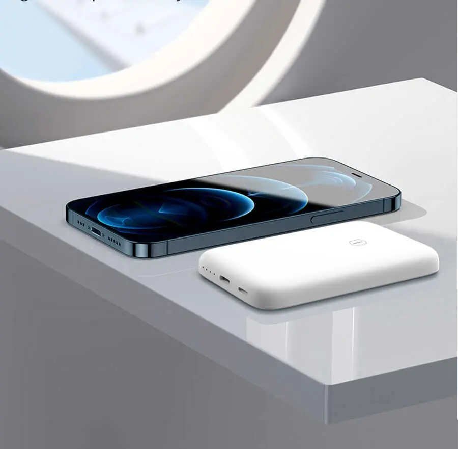 Wiwu SC5000A MagSafe Mıknatıslı Kablosuz Powerbank - Beyaz