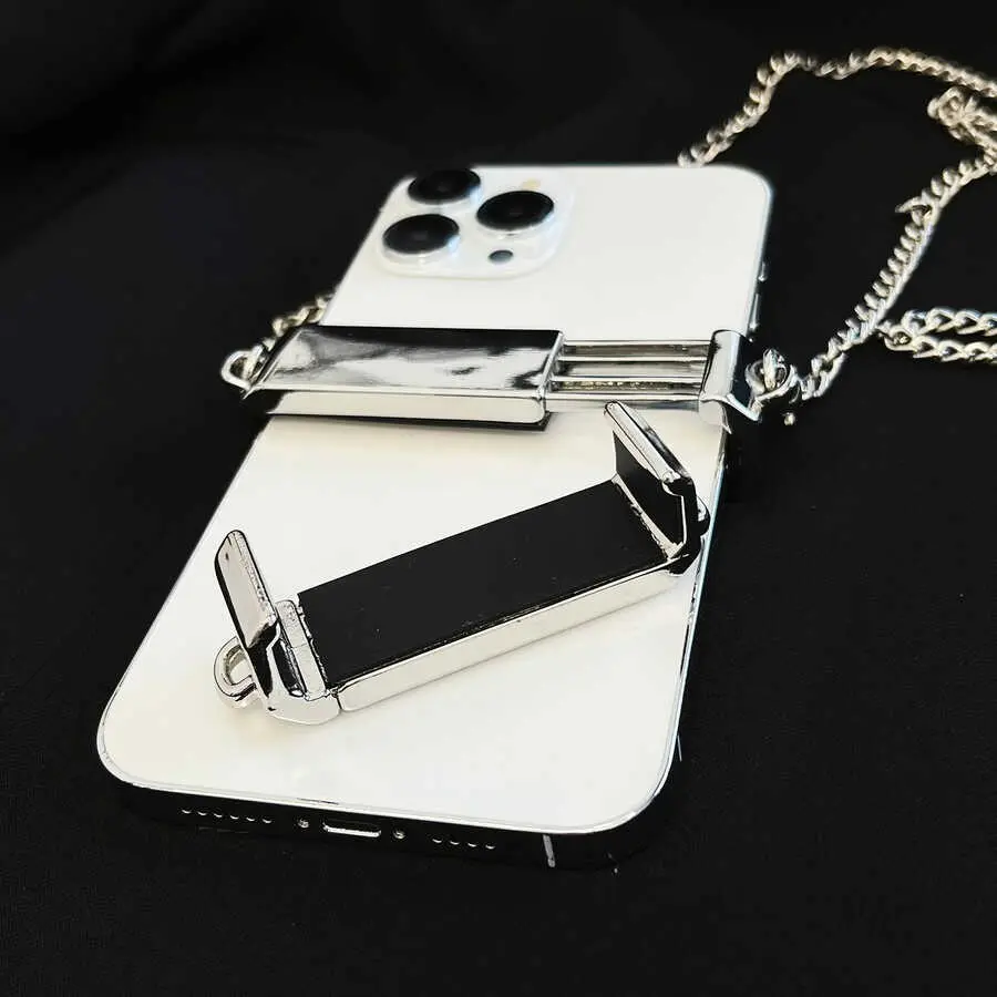 Gümüş Renkli Metal Telefon Boyun Askısı, Klipsli - Zore İP02