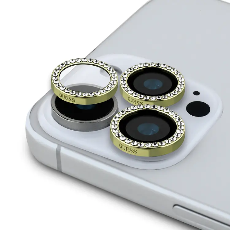 iPhone 16 Pro 3'ü 1 Arada Kılıf, Ekran ve Lens Koruyucu Seti - Guess